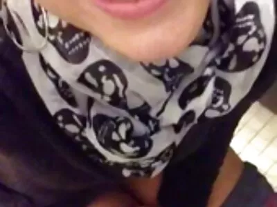 A professora mais velha videos porno caseiros brasileiro lambe avidamente a buceta peluda do adolescente e a fode