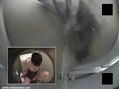 Depois de lamber sua jovem buceta, eu gostaria de enfiar minha videos porno caseiros brasileiro masculinidade nela