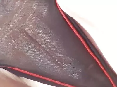 Loira mostra a garota porno real amador brasileiro como substituir o pau do namorado na lavanderia