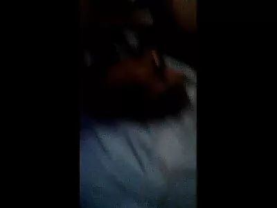 Homem quer provar o arbusto de vídeo pornô brasileiro amador adolescente com seu pau duro