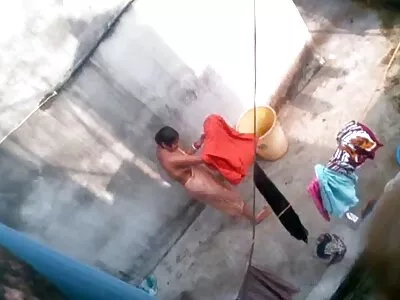 Modelo morena luxuriosa se ferrando tanto em público videos de sexo brasileiro amador